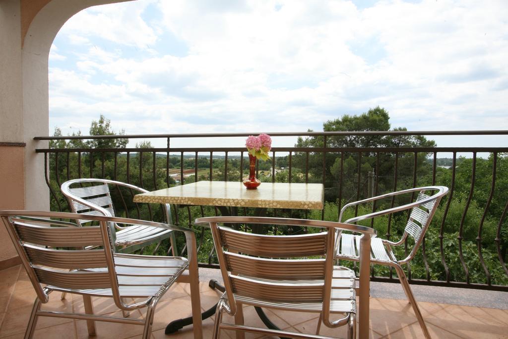 Apartments Neda - Porec South Cameră foto