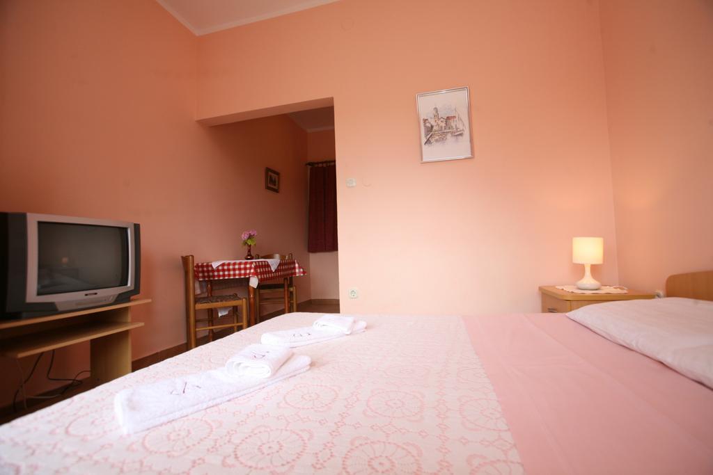 Apartments Neda - Porec South Cameră foto