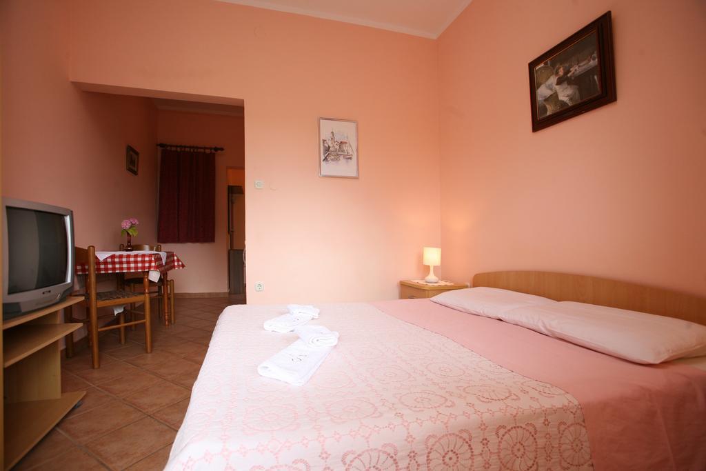 Apartments Neda - Porec South Cameră foto